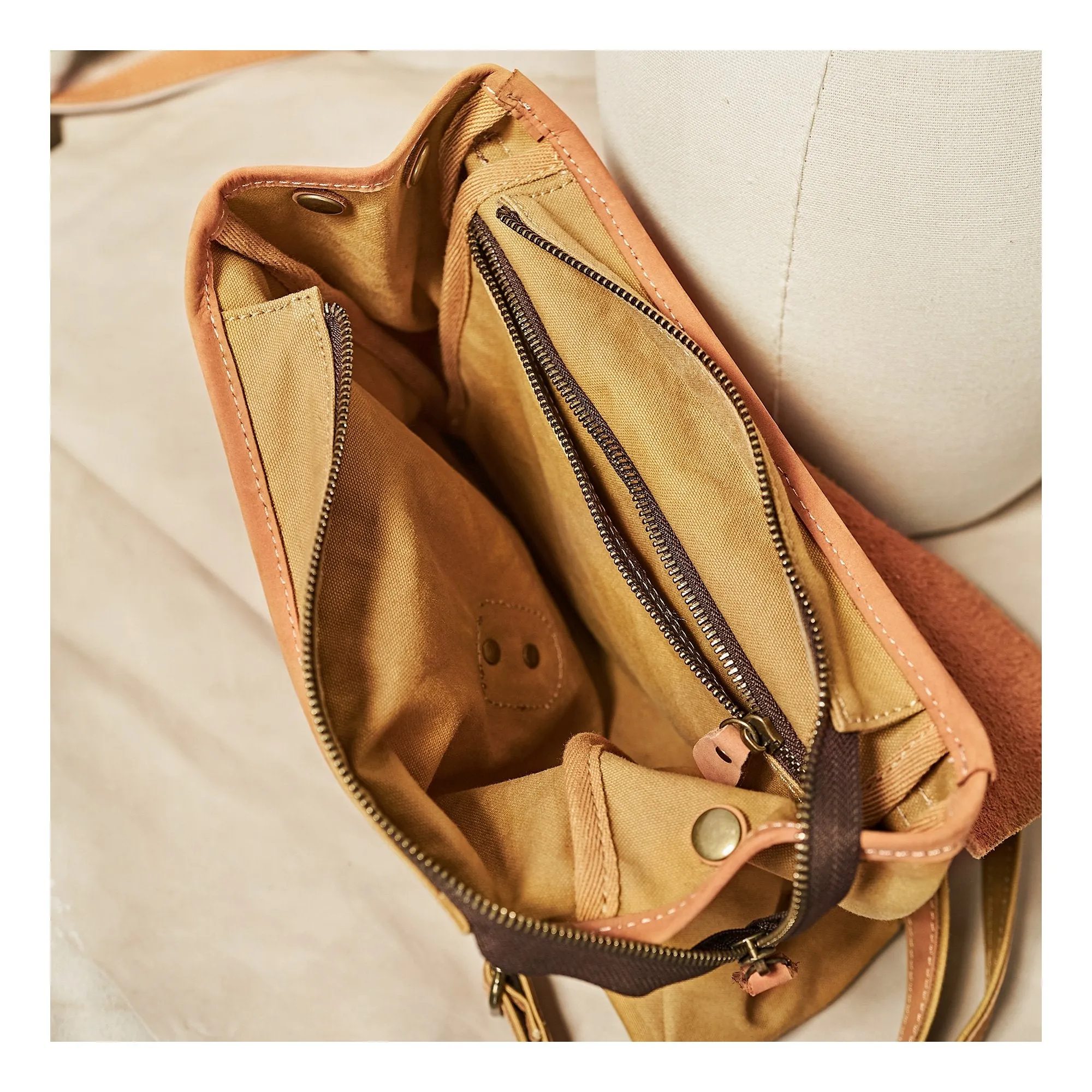 Canvas Leather Mens Womens Backpack Messenger Backpack Satchel Bag Canvas School Backpack for Men Women