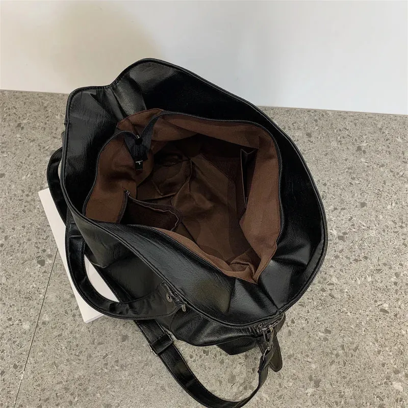 Mae™ Elegant shoulder bag in soft leather